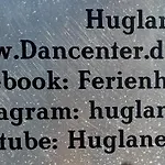 7 Person In Huglo-by Traum
