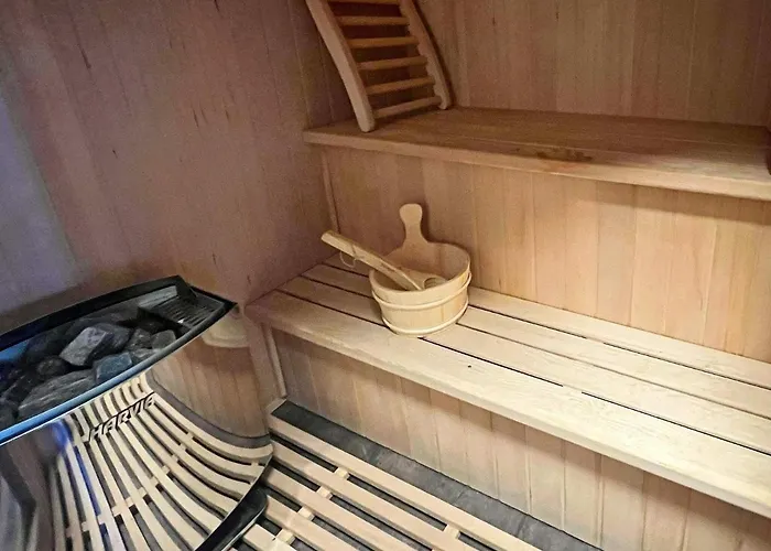 Ferienhaus 7 Person In Huglo-by Traum